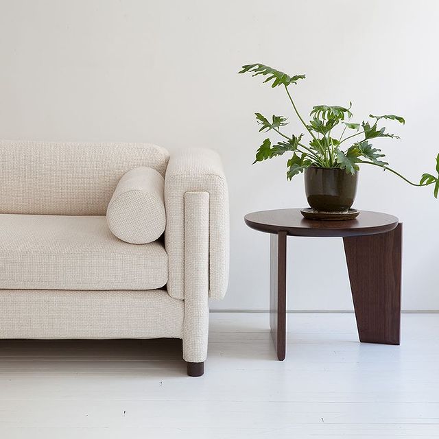 Home Categories rzeźba drewniana – dekoracja biura – ujęcie 5