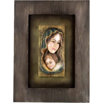 Viktor-Art L'œuvre d'art encadrée et peinte à la main Notre Dame Marie avec l'enfant Jésus (Modèle 2) représente une femme aux traits doux embrassant un enfant, dans des tons terreux et dans un cadre en bois foncé épais - un cadeau chaleureux et significatif. Sculpture sur bois exclusive