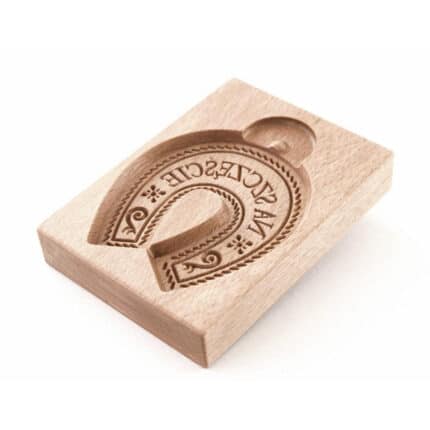 Forma do Piernika - Foremka do ciasta (Podkowa) rzeźba drewniana – dekoracja biura – ujęcie 3