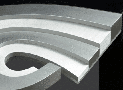 Art rzeźba drewniana – dekoracja salonu – ujęcie 25