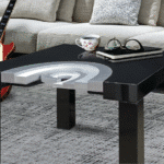 Stolik kawowy - 'Allegretto' rzeźba drewniana – dekoracja gabinetu – ujęcie 3